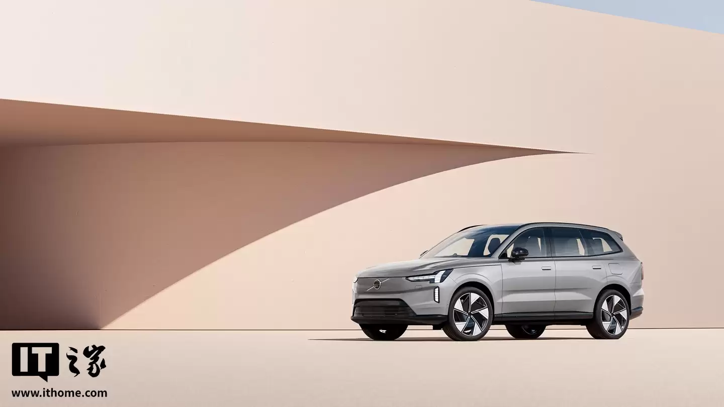 沃尔沃全新EX90纯电旗舰SUV发布：2+3+2式七座布局、双电机四驱，预售价53.99万元起