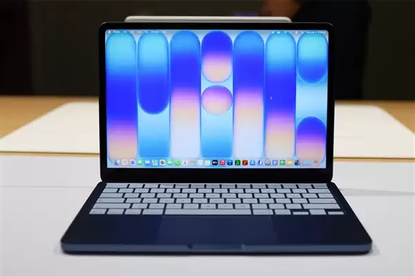 苹果史上最便宜的笔记本！MacBook Neo爆火：热度远超预期