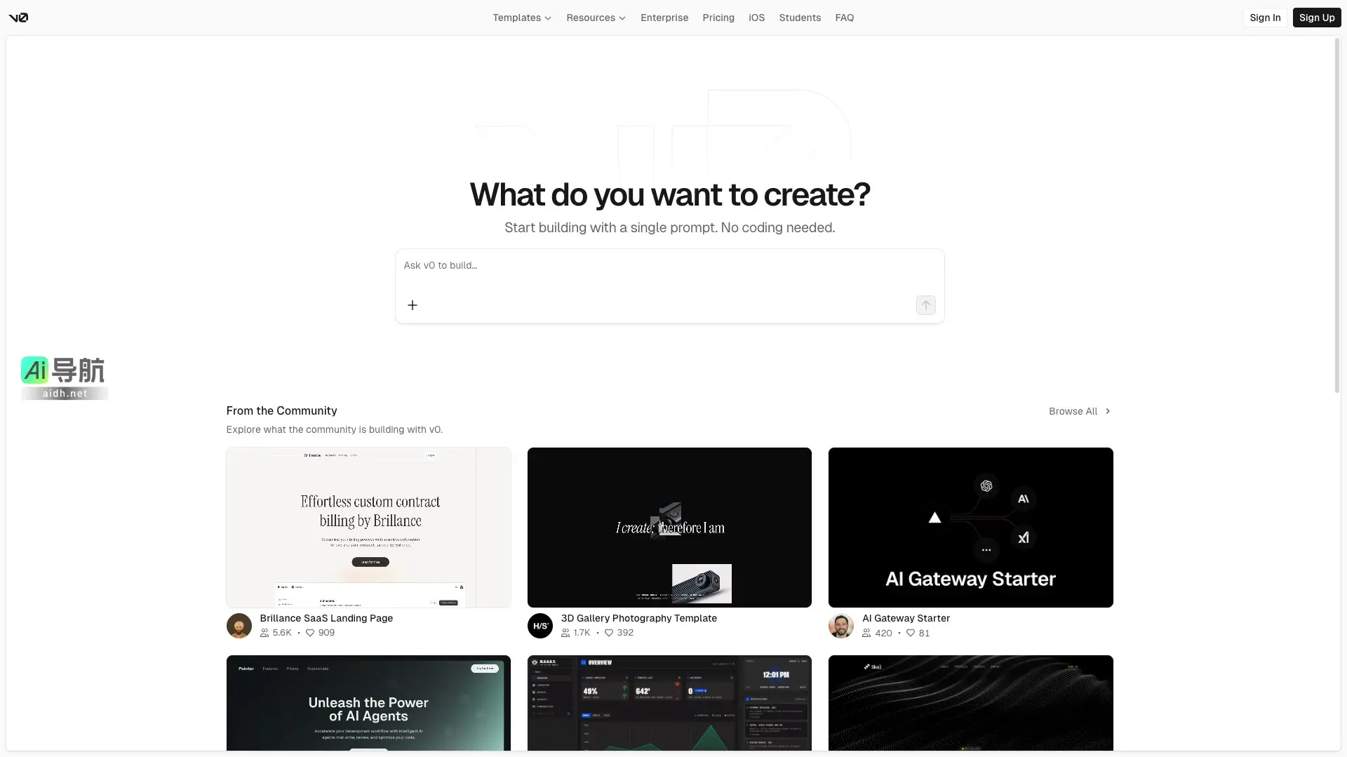 v0 APP 提供无代码工具，帮助用户快速构建创意项目