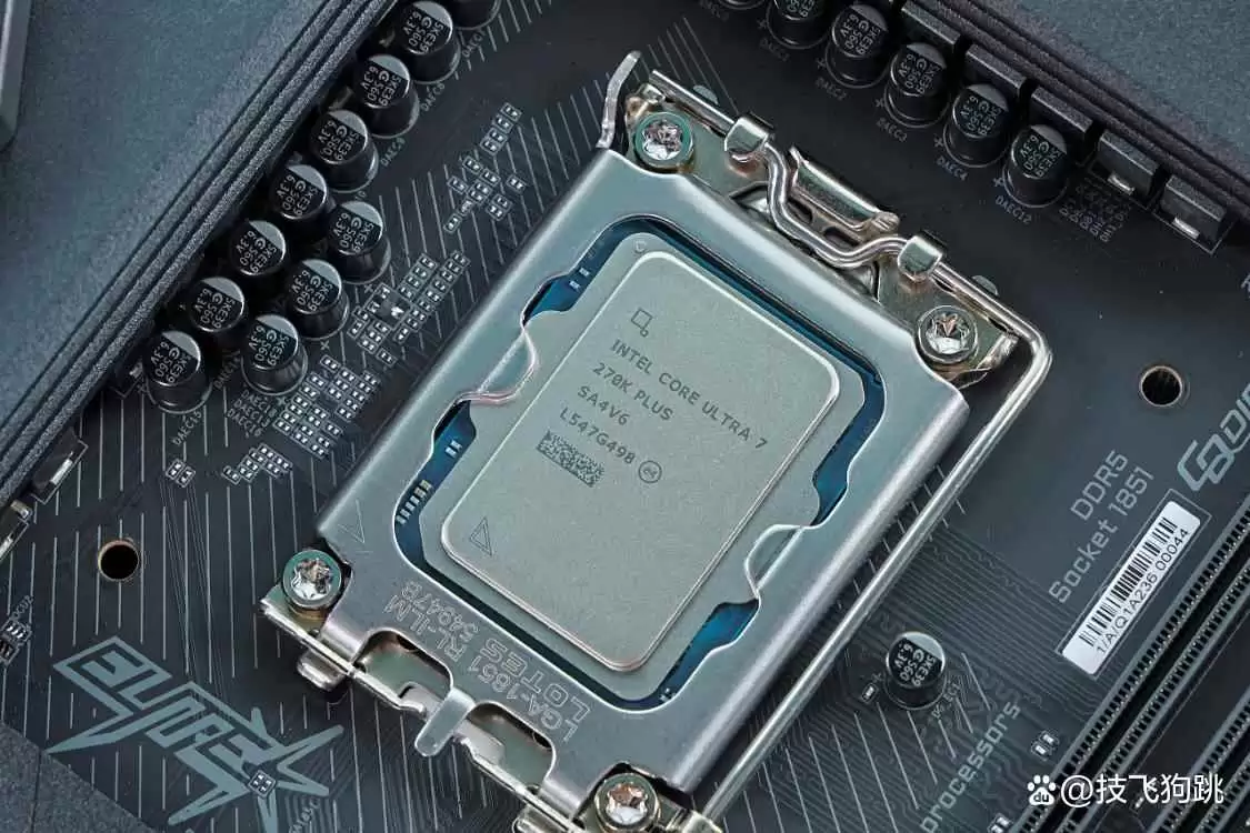 酷睿270K Plus+技嘉Z890小雕DUO X+5080HOF组装机性能测评