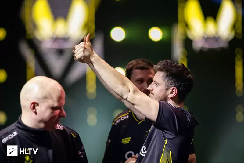 外媒采访Vitality指挥apEX：史上最佳战队该让粉丝去争论，我只想继续写历史