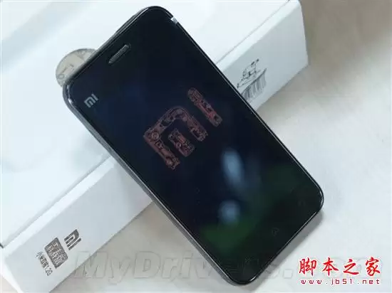 小米手机青春版开箱实拍图 (多图)