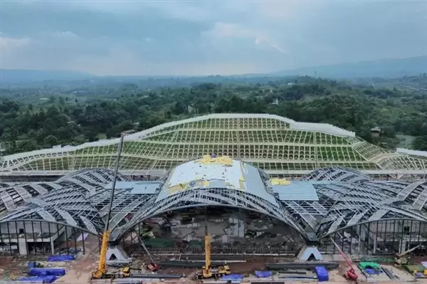 时速能跑400公里：成渝中线的3座新车站快好了