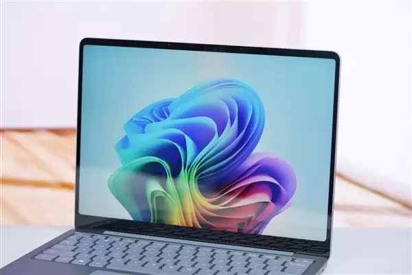骁龙X2加持、最高64GB内存+5G：微软新一代Surface Pro/Laptop规格全曝光