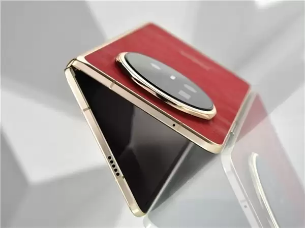 2026 荣耀 MagicV6 值得买吗？折叠屏旗舰全面解析