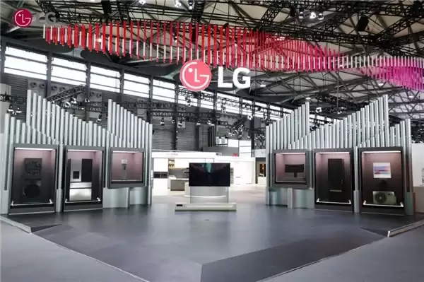 选购衣物护理机十大品牌排行指南：从纤维级奢护看高端家装新趋势