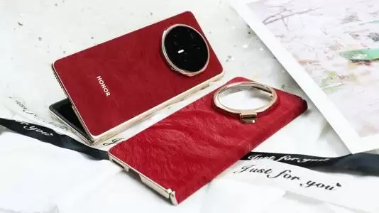 2026 年最值得买的折叠屏手机荣耀 Magic V6 焕新出发