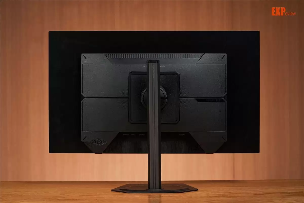 让WOLED告别暗场焦虑! 技嘉GO27Q24G显示器全面评测