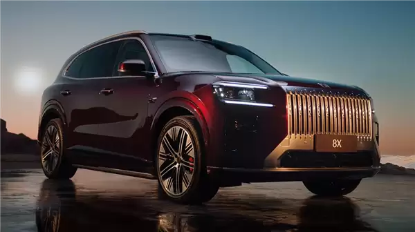 32.98万起 极氪8X上市：吉利系“宝马X5”杀到！