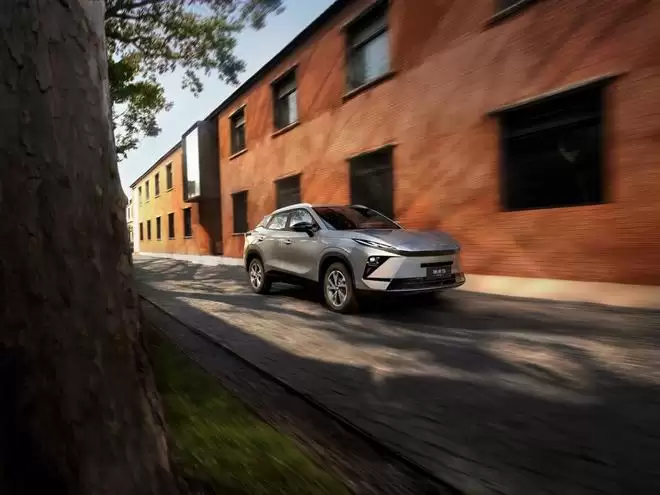 8155芯片+L2智驾 瑞虎5运动版上市 置换补贴价6.79万元起