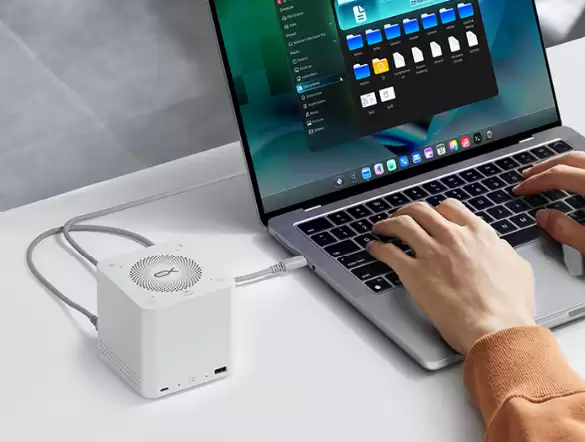 零刻Mate Pro扩展坞首发1059元：四M.2插槽 集成语音音箱