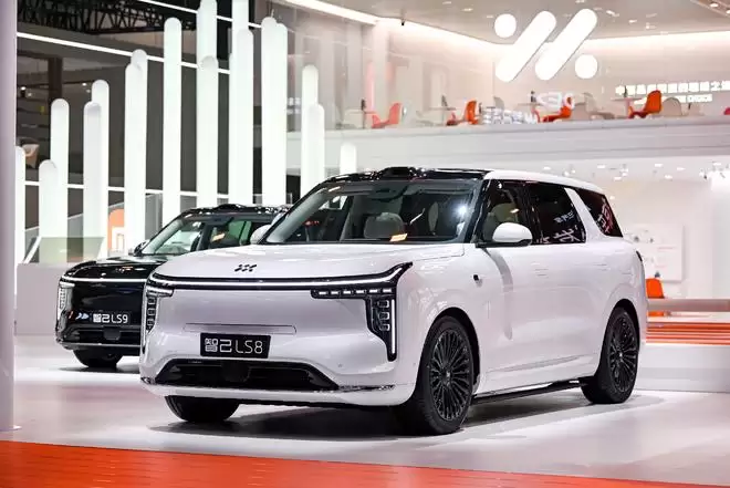 6、智己LS8