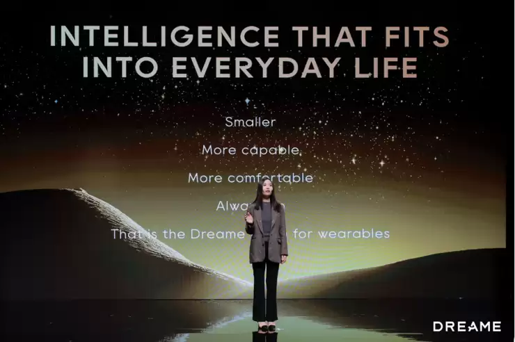 追觅AI智能戒指亮相硅谷——硬核技术引领下一代智能穿戴，一戒“戴”领生活新方式！