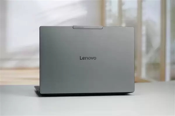 3K OLED+120Hz！联想YOGA Pro 14 Aura AI元启版图赏