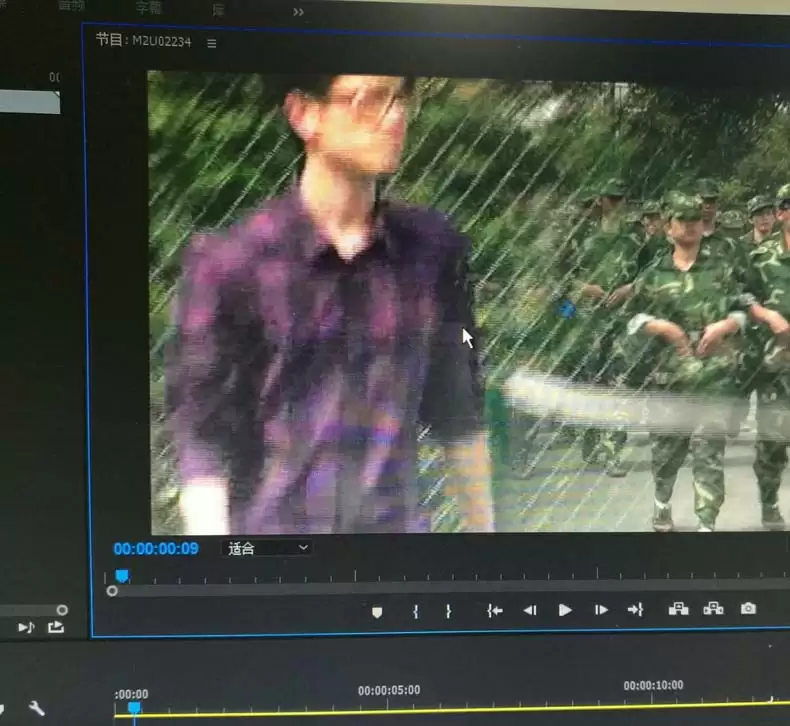 premiere怎么将两个视频融合剪辑在一起