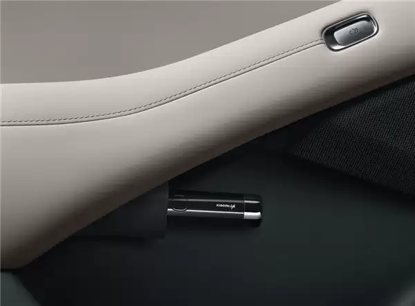 149元！小米推出Xiaomi Life自动折叠晴雨伞米色款：适配小米汽车储物格