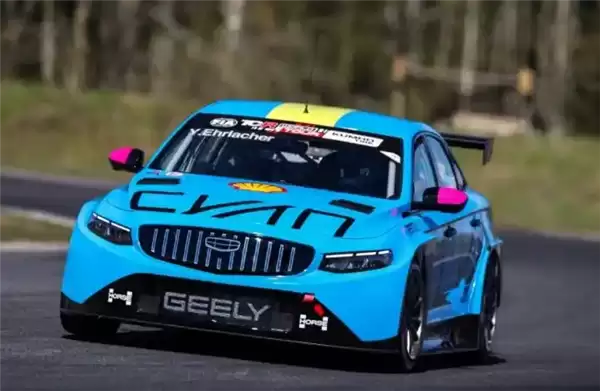 中国赛车+车手再夺世界冠军!吉利星瑞TCR首战即登顶