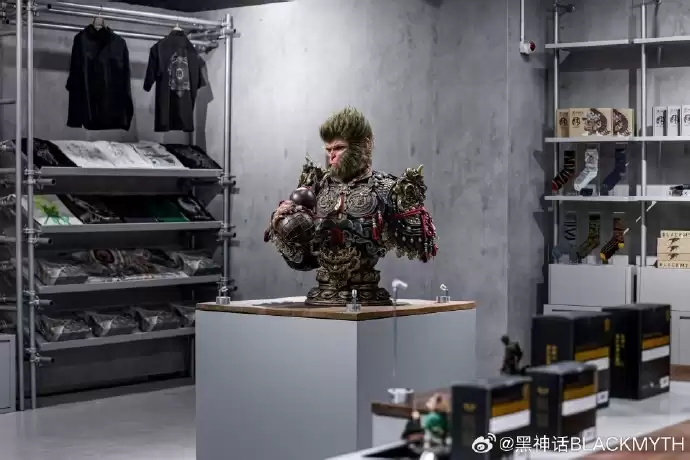《黑神话》五一开启快闪活动 1:1天命人雕像太帅了！