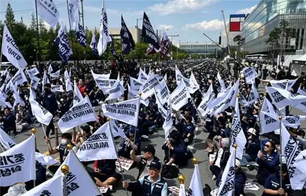 内存硬盘遭核弹级暴击！三星50000人将罢工 全球最大存储芯片工厂面临瘫痪 