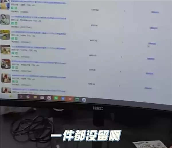 网友预言精准精准命中!商家炫耀女顾客一次买24件衣服:假期后全部被退