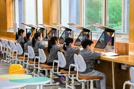 世界读书日｜爱视可发布“空间光学读写台”，黑科技解决 K12 最大护眼痛点