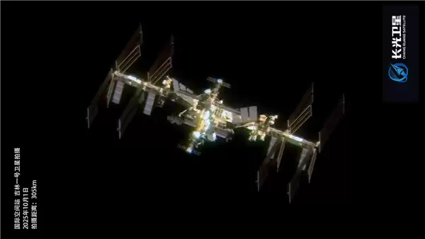 长光卫星创始人贾宏光：150多颗长光卫星 每两个月就能无缝隙覆盖地球一遍