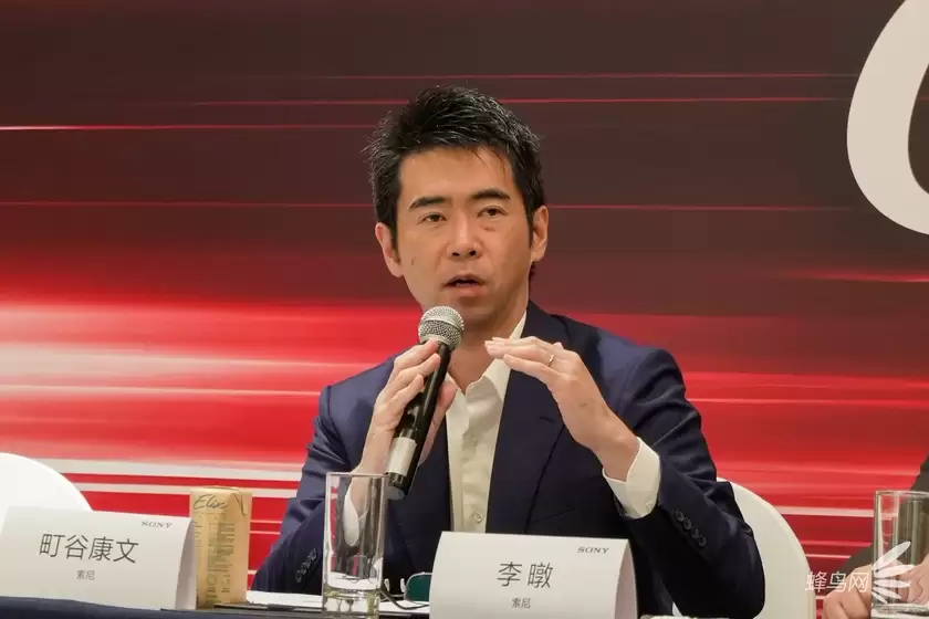 索尼新品发布媒体交流会高层专访：A7R VI与新FE 100‑400mm镜头深度解析