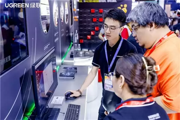 绿联科技收官第二十七届 P&E 影像展，以智能存储赋能影像创作