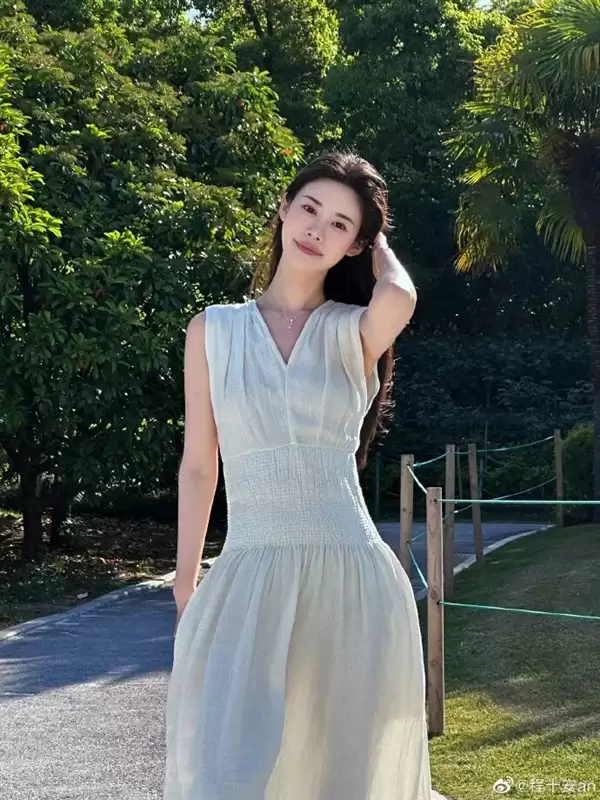 初代美女网红姜乘澜成被执行人:执行标的1119.8万元
