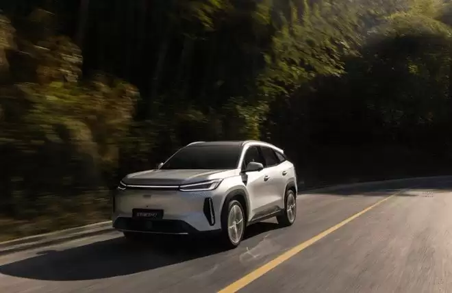 操控给力综合续航1730km 吉利银河M7预售13.98万起