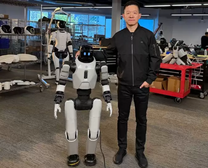 贾跃亭:FF EAI 机器人新增出货 12 台,Super One 车型将升级 800V 架构