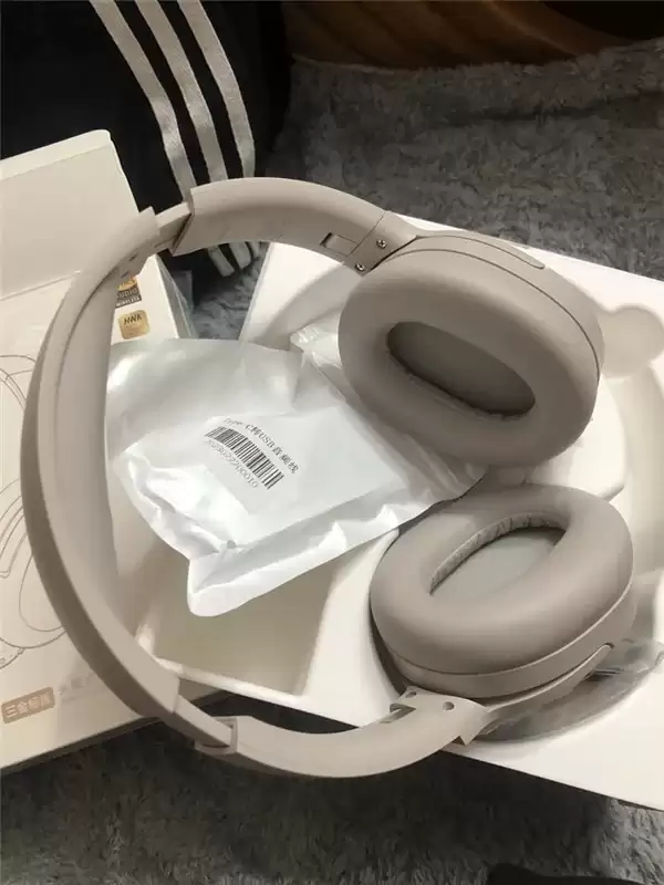 头戴式耳机降噪天花板,实测漫步者 W820NB 三金标有点东西
