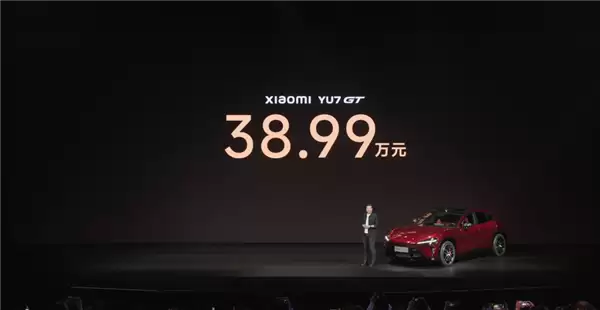 雷军杀疯了！纽北史上最速SUV小米YU7 GT 只卖38.99万元