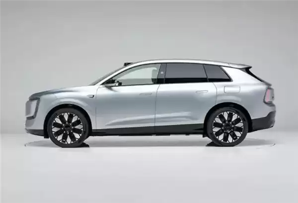 28.98万起！上汽奥迪AUDI E7X将于5月29日上市：标配后轮转向