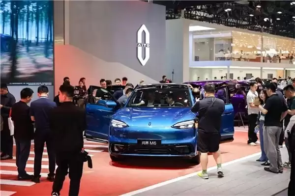彭博社直播对话赛力斯张正萍:问界是全球豪华汽车品牌 TOP10 唯一中国品牌