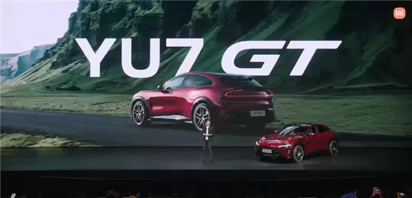 雷军杀疯了！纽北史上最速SUV小米YU7 GT 只卖38.99万元