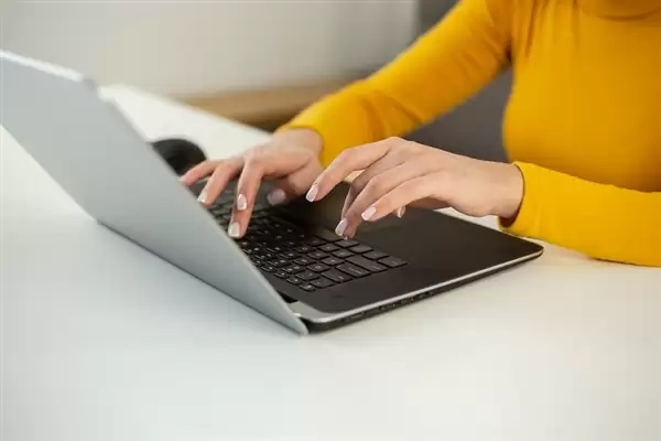 CEO曾称大厂高薪惯坏了年轻人!招聘平台“拉勾网”被曝主动申请破产