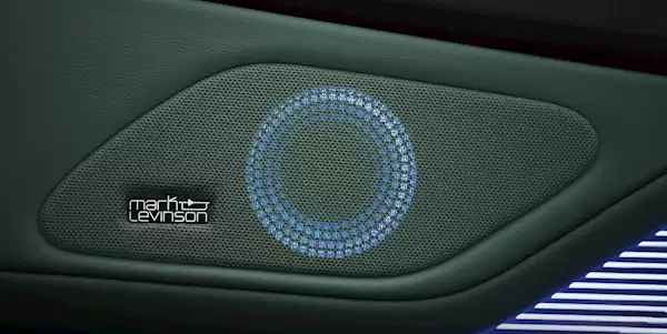 最畅销的进口车 全新一代雷克萨斯ES上市：29.99万起