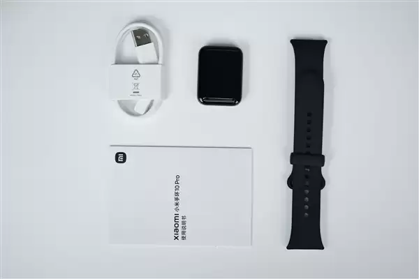 4灯2PD！小米手环10 Pro全面评测：轻薄强续航 米家用户简约出行首选