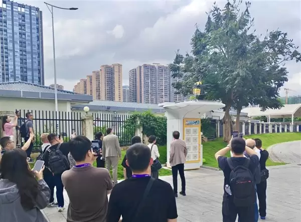 不止送外卖 美团无人机航网投入运营 正式对外开放
