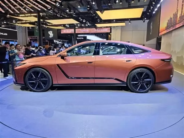 最畅销的进口车 全新一代雷克萨斯ES上市：29.99万起