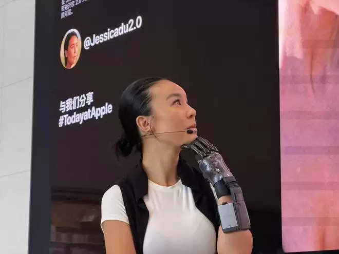 苹果全球无障碍日课程特辑:Jessica Du分享“2.0人生”中的精彩