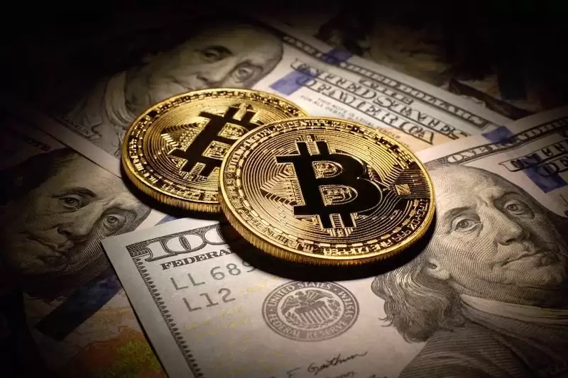 比特币重返11.4万美元以上,创纪录清算后反弹,但未来路线崎岖 - php中文网
