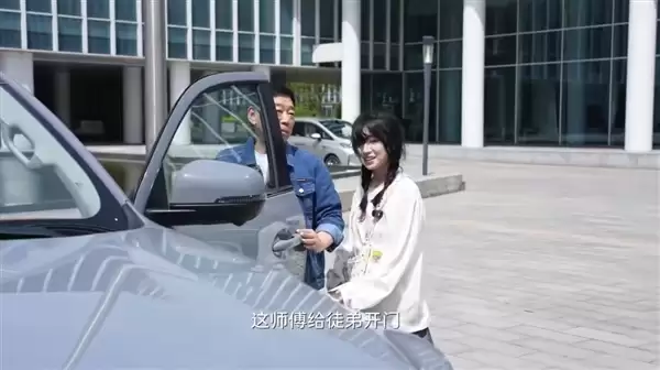 曾因一句“长城炮”一炮而红！大力仑拿到驾照后拜师魏建军