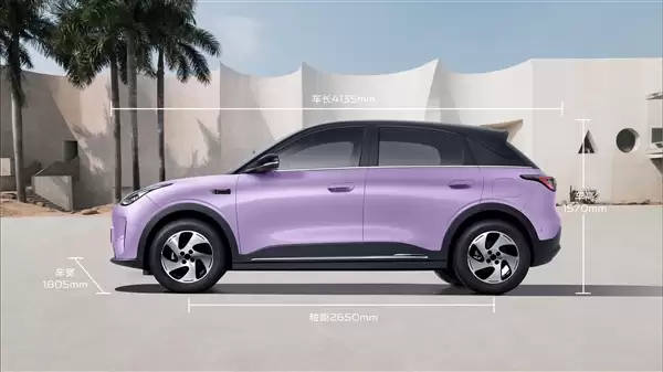去年狂卖46万辆拿下中国车型销冠！全新吉利星愿上市：6.18万起