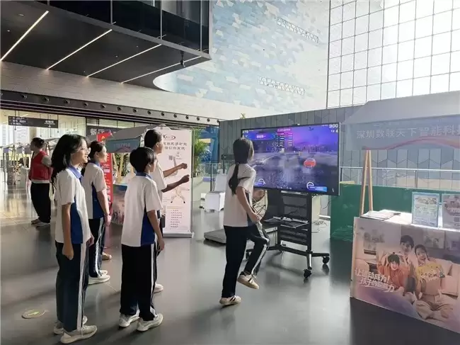 运动宇宙应邀出席第22届深圳文博会,与深圳科学技术馆达成战略合作