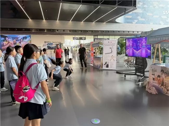 运动宇宙应邀出席第22届深圳文博会,与深圳科学技术馆达成战略合作