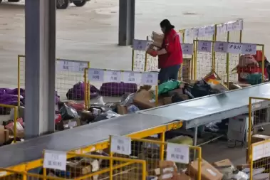 拼多多发布Q1财报，陈磊：全力推进品牌自营业务，三年再造一个拼多多