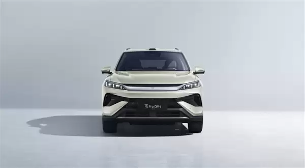 9.99万起！比亚迪宋Pro DM-i飞驰版上市：起步220km长续航