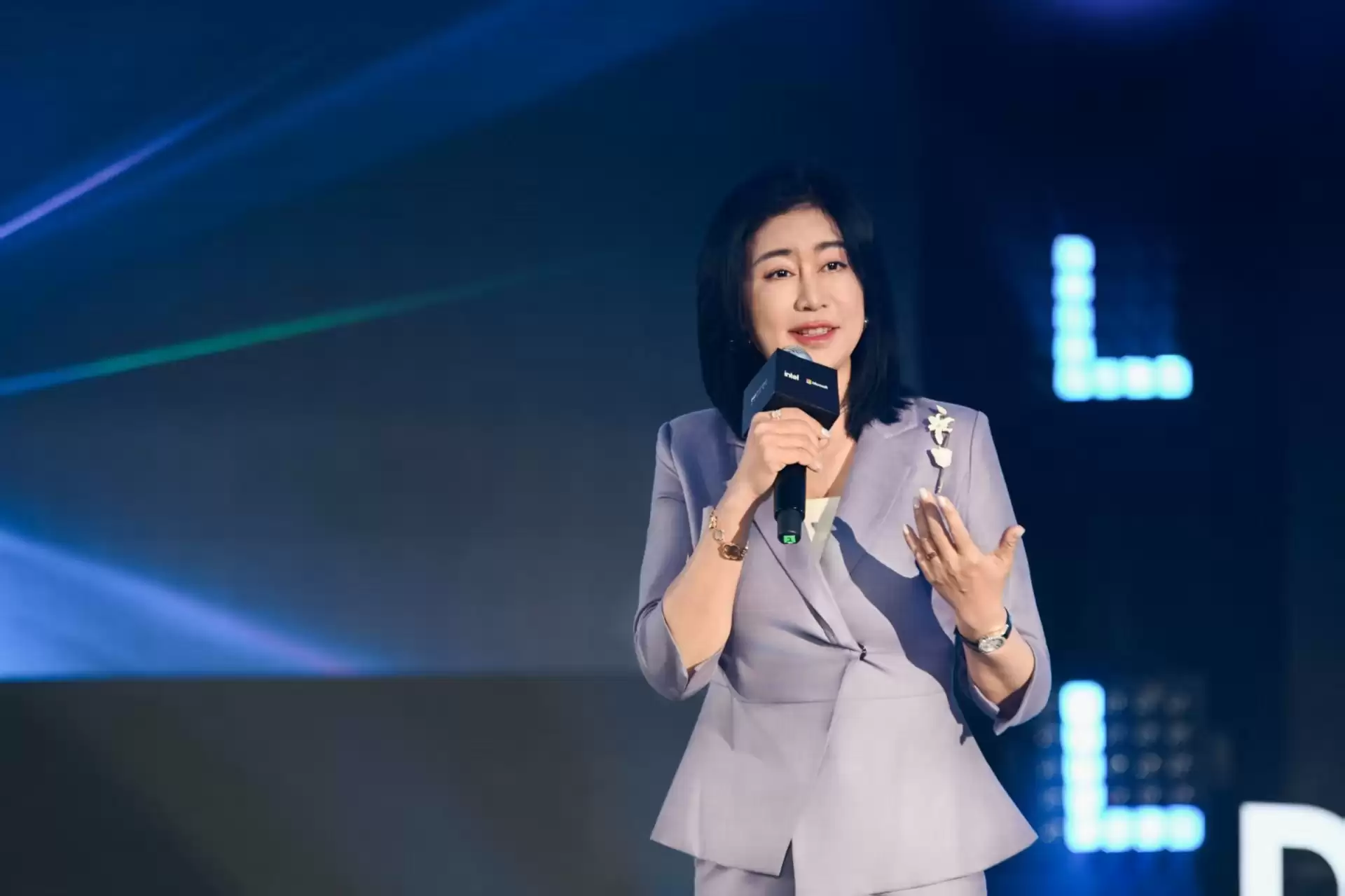 全栈智变 多维拓展！戴尔科技以端到端创新助力企业重构AI时代竞争力